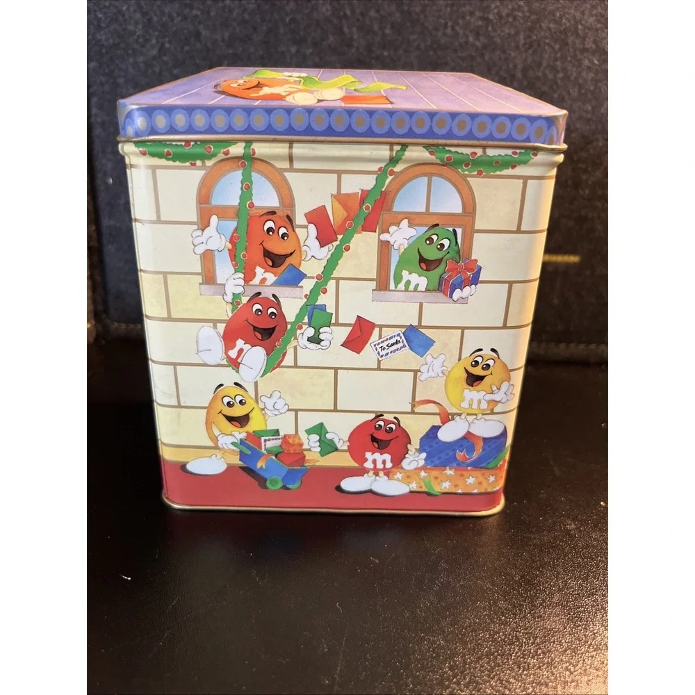 Vintage M&M's Christmas Post Office Tin‎ Letters For Santa 1995 Limited Edition.